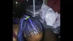 Redare Ebony Thot deepthroats BBC Dick și iubește fiecare secundă neglijent de acțiune de supt penis