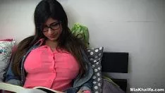 Oynat Sarhoş Ve Becerdin Grupta Ünlü Porno Yıldızı Mia Khalifa Toplam Seks