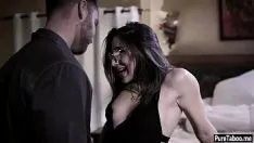 Abspielen Von einem dru0103in dru0103guu021b bei extrem hartem Sex gefickt
