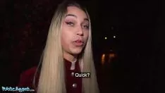 Reproduzir Puta prostituta que fode à noite - Filmes pornô