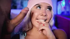 Odtwórz Pulchna Kolumbijka Camgirl Jestem Valentina szaleje z wielkim kutasem w miejscach publicznych