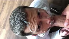 Reproduzir Compilação de Ejaculação: Reis Faciais Ejaculam Massivamente