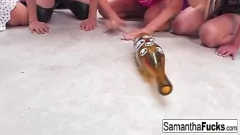 Redare Orgia sălbatică a zilei de naștere a lui Samantha Saint: Sex hardcore și cumshots