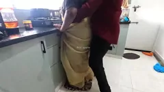 Afspelen Tamil Maid's Kitchen Fuck -sessie