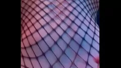 Oynat Scruffy Straight Stud, Sissy'yi yoğun anal seansta cezalandırır