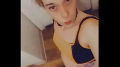 Play Sexy Yoga Bunny's Passionate Blowjob Session